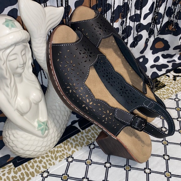 PATRIZIA BY SPRING STEP GIABELLA HEELS - Picture 7 of 7